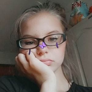 Meet your Posher, Kadience